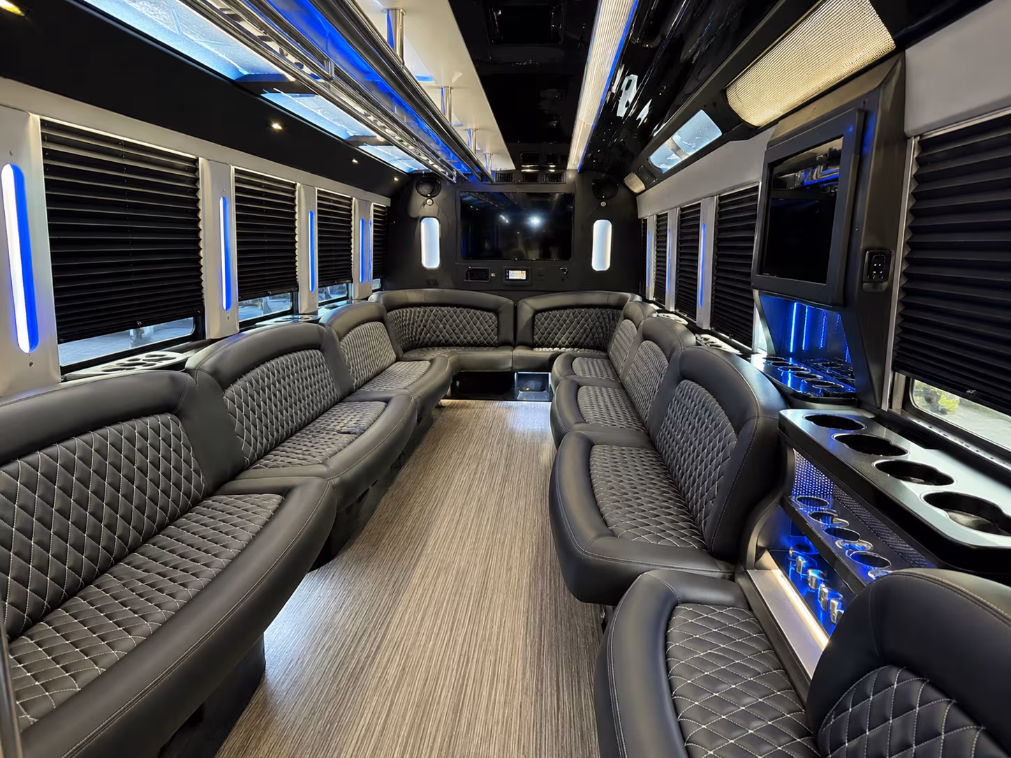 bachelor party buses for irvine golf courses and sporting events