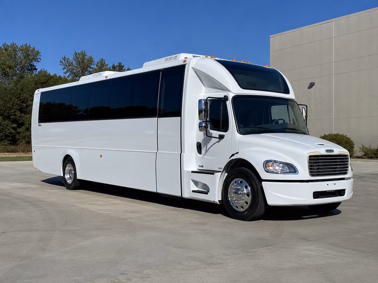 irvine 28 passenger party bus