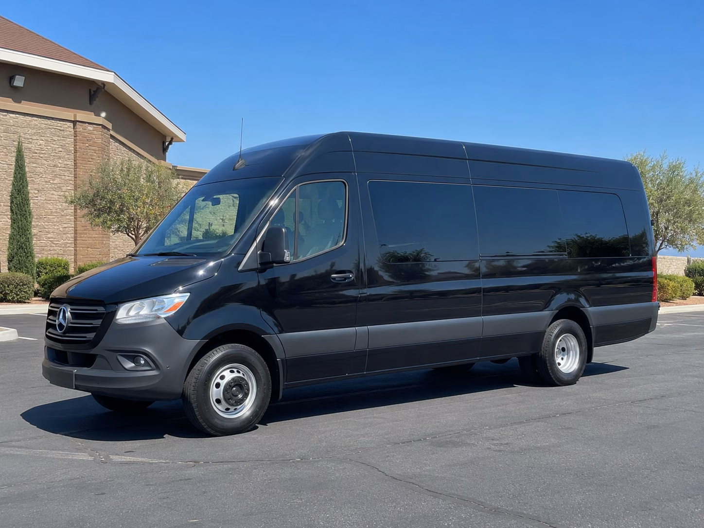 reserve transportation for your next prom 1