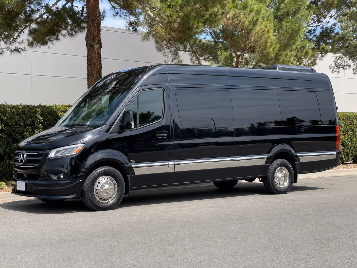 reserve transportation for your next prom 5